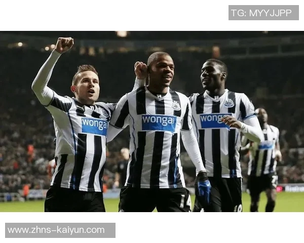 英超战火再燃：纽卡斯尔联对阵曼城半场0比0精彩回顾